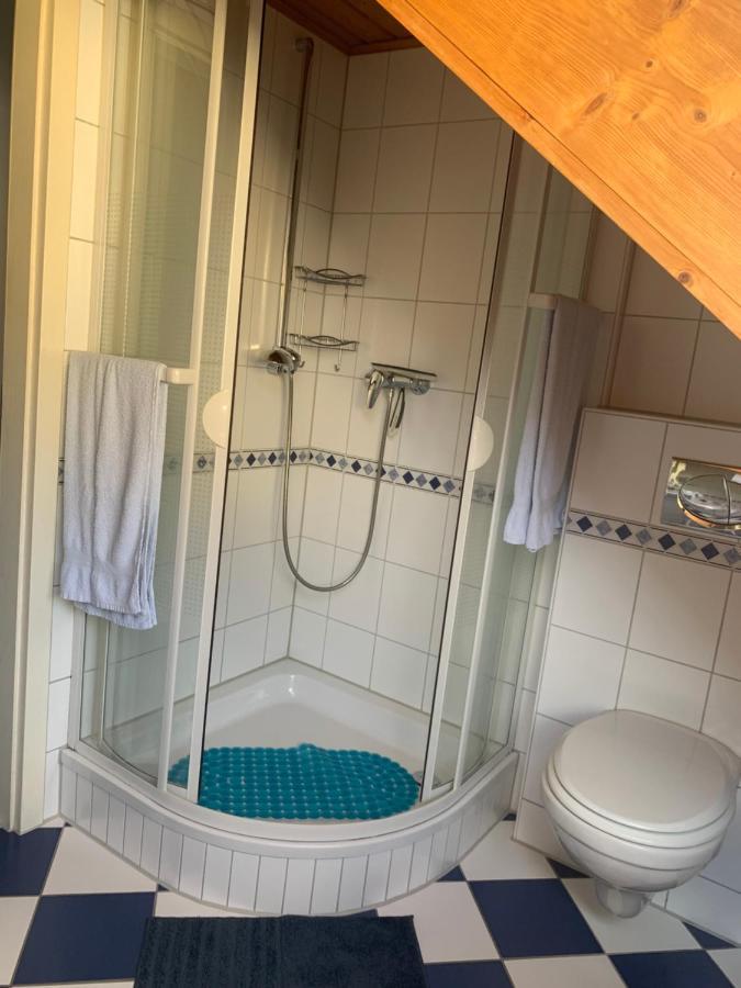 Haus Valentina Apartment Waldsolms ภายนอก รูปภาพ